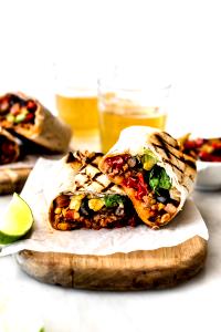 2 Pieces Burrito with Beef
