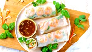 2 Pieces Thai Spring Rolls, Vegan