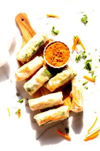 2 rolls (7 oz) Tofu Spring Rolls with Peanut Sauce