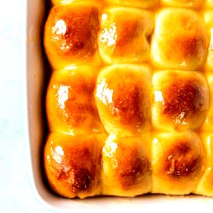 2 Rolls Wheat Yeast Rolls W/ Honey Butter