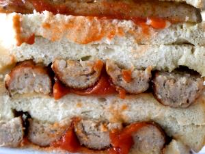 2 sandwiches (78 g) Sausage & Maple Pancakes