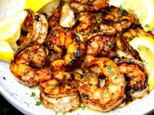 2 servings (181 g) Grilled Shrimp and Sirloin