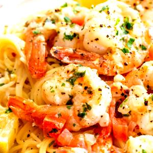 2 servings (294 g) Lobster and Shrimp Scampi