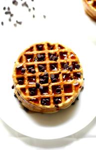 2 sets of 4 (57 g) Mini Chocolate Chip Waffles