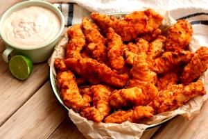2 strips (94 g) Spicy Chicken Strips (Skinless & Breading Removed)