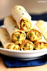 2 taquitos Chicken & Cheese Flour Taquitos
