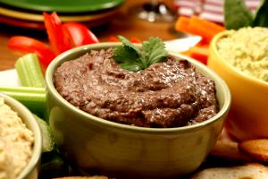 2 tbsp (28 g) Black Bean with Chipotle Harissa Hummus