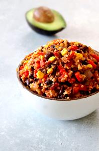 2 tbsp (28 g) Fire Roasted Salsa with Black Beans & Corn