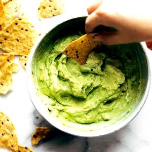 2 tbsp (28 g) Greek Yogurt Avocado Dip