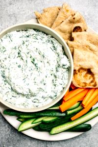 2 tbsp (28 g) Spinach Dip Made with Greek Yogurt