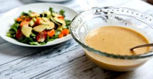 2 tbsp (30 g) Hummus Salad Dressing