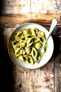 2 tbsp (30 g) Pesto Paste