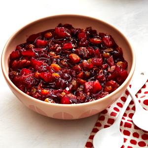 2 tbsp (30 g) Spiced Cranberry Apple Chutney