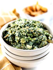 2 tbsp (30 g) Spinach Dip with Greek Yogurt