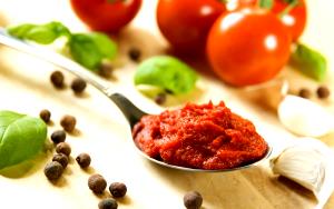 2 tbsp (30 g) Tomato & Garlic Bruschetta