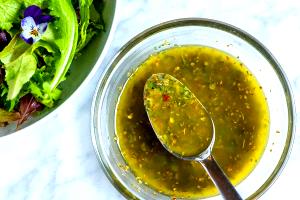 2 tbsp (30 ml) Sweet Citrus Herb Salad Dressing