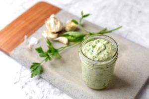 2 tbsp (31 g) Green Goddess Salad Dressing