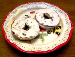 2 Tbsp Bagel Temptations Cheese, Plain
