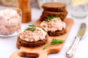 2 Tbsp Cream Cheese, Salmon, Soft