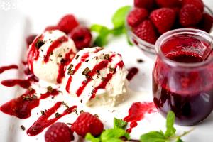 2 Tbsp Dessert Topping, Raspberry