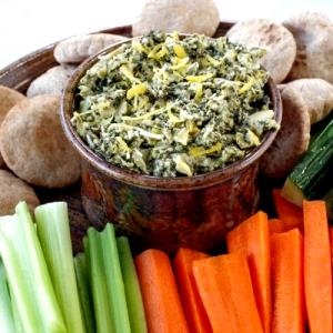 2 Tbsp Otria™ Spinach Artichoke Greek Yogurt Veggie Dip
