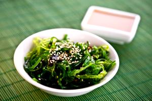 2 Tbsps (1/8 Cup) Wakame Seaweed