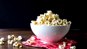 2 tbsps unpopped (2.5 cups popped) Giant Butter-ific Butter Popcorn