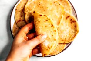 2 tortillas (50 g) Cauliflower Tortilla