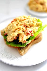 2 tsp (4 g) Tuna Delights