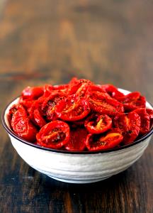 2 tsp with liquid (10 g) Sun Dried Tomatoes
