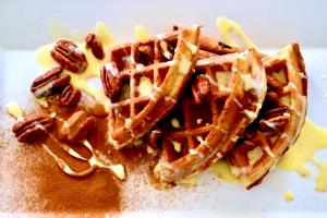 2 Waffles Waffle, Maple Cinn