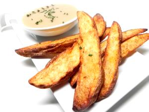 2 wedges Tater Skins