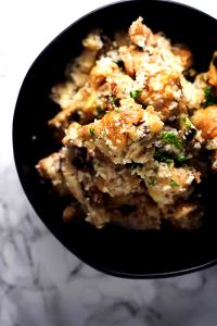 2 wings (56 g) Traditional Wings - Garlic Parmesan