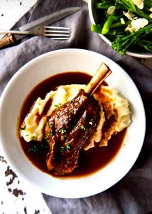 213 Grams Lamb Shanks