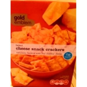 24 crackers (30 g) Gold Emblem Baked Cheese Snack Crackers