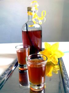 2.5 oz Honey Brandy
