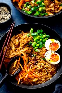 28 Grams Ramen Mix With Chicken