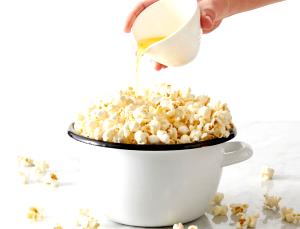 3 1/2 Cups Popcorn, Butter