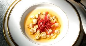 3/4 cup (100 g) Tortelloni with Pork, Prosciutto & Parmesan