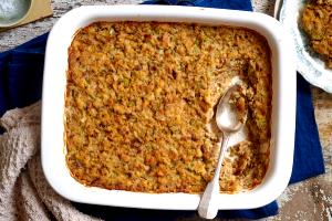 3/4 cup (43 g) Cornbread Stuffing