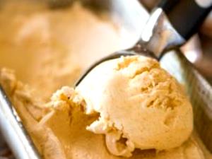 3/4 cup (96 g) Pumpkin Ice Cream