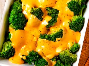3/4 Cup Broccoli & White Cheddar Cheese Flavored Sauce