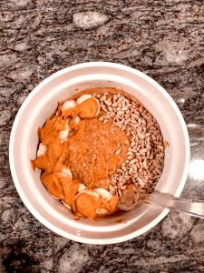 3/4 cup Oats & Honey Cereal with Almonds
