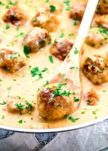 3 balls (149 g) Swedish Meatballs