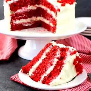 3 cakes (71 g) Red Velvet Cakes