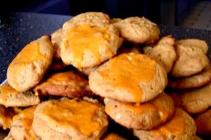 3 cookies (29 g) Orange Cream Cookies