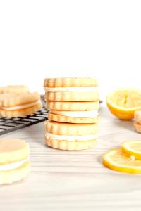3 Cookies Sandwich Cookie, Lemon Cremes
