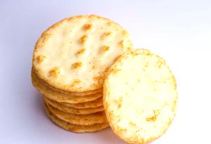 3 crackers (26 g) Rice Crackers