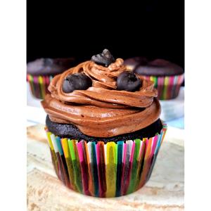 3 cupcakes (71 g) Triple Chocolate Cupcakes