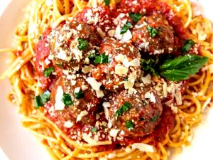 3 meatballs (85 g) Deluxe Meatballs